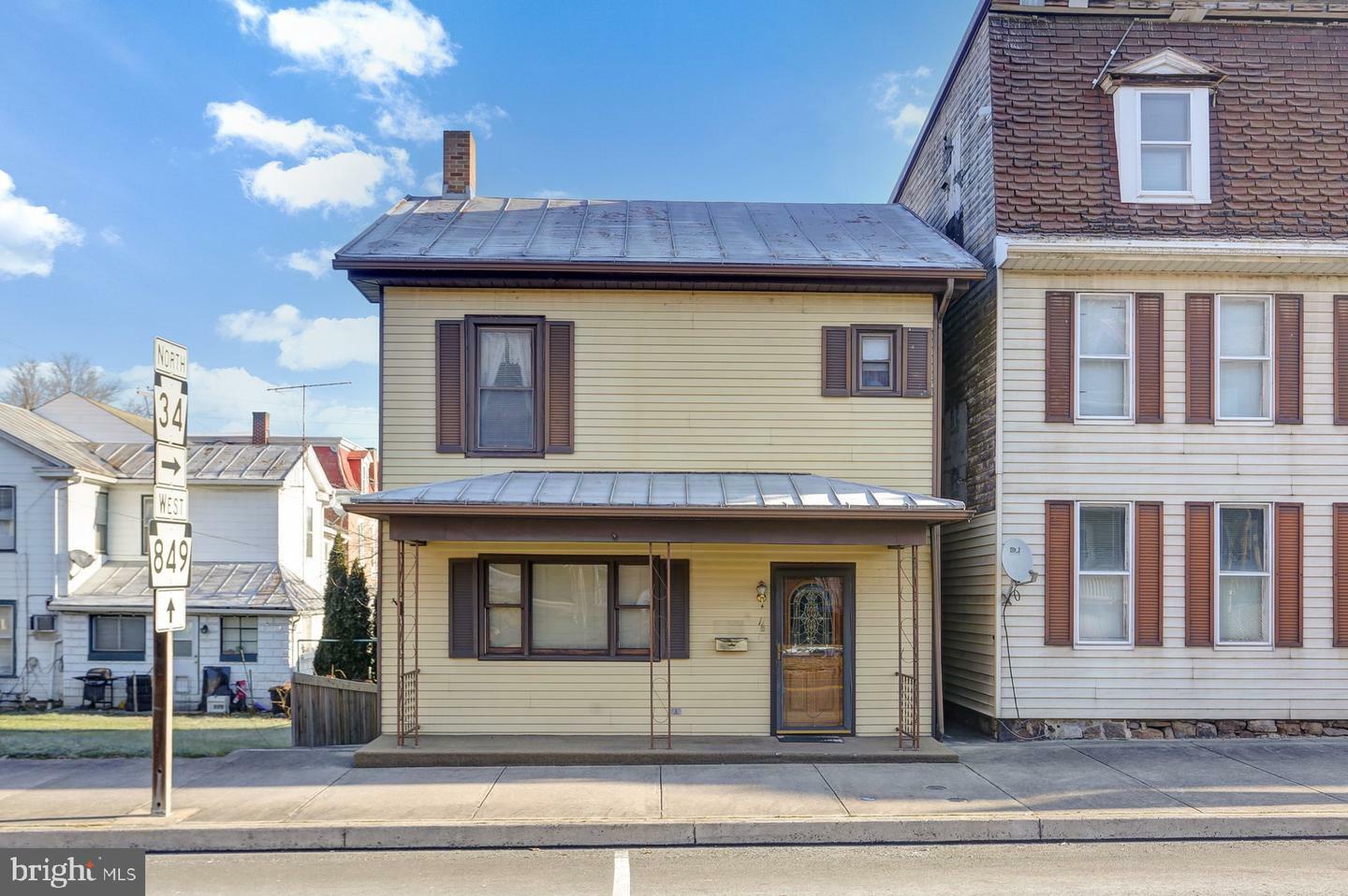 Property Photo:  11 S 4th Street  PA 17074 