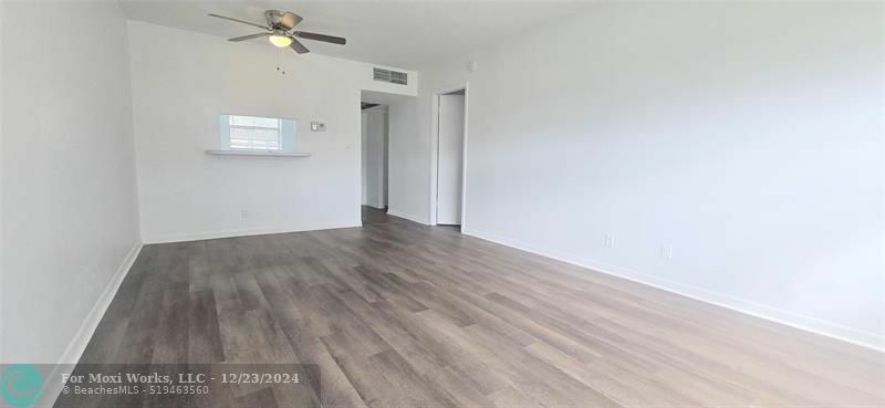 Property Photo:  5041 W Oakland Park Blvd 105  FL 33313 