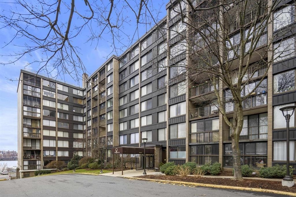 Property Photo:  9060 Palisade Ave 208  NJ 07047-6185 