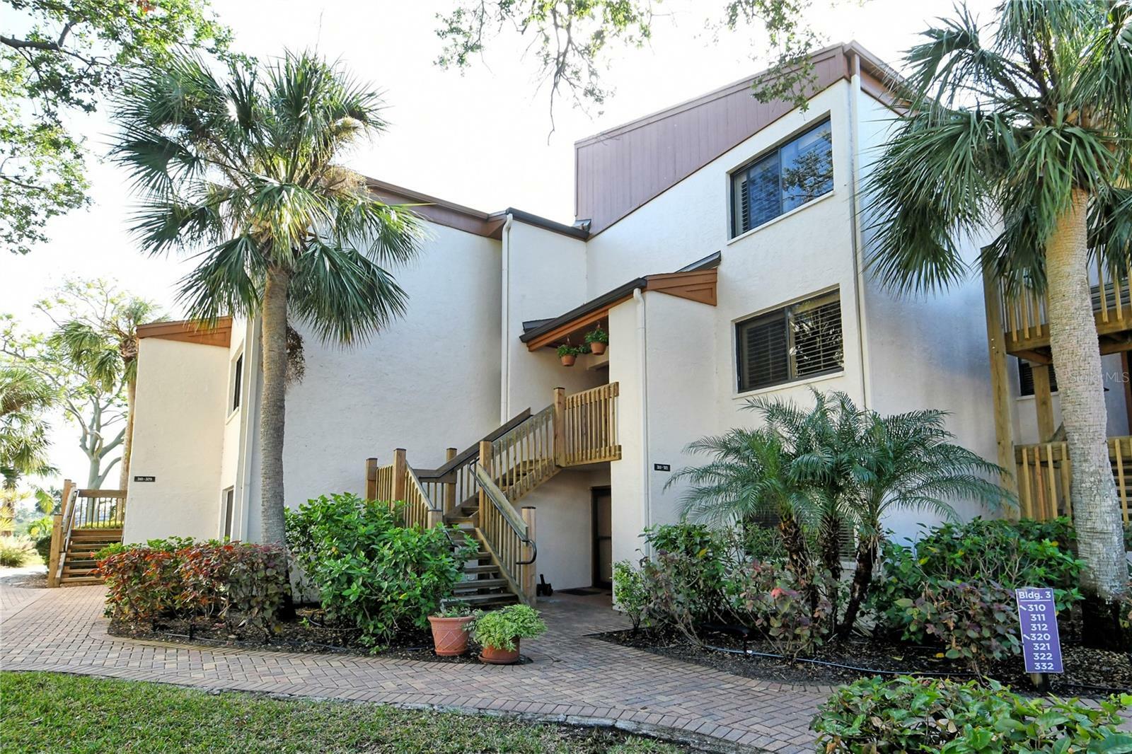 1700 Cove Ii Place 311  Sarasota FL 34242 photo