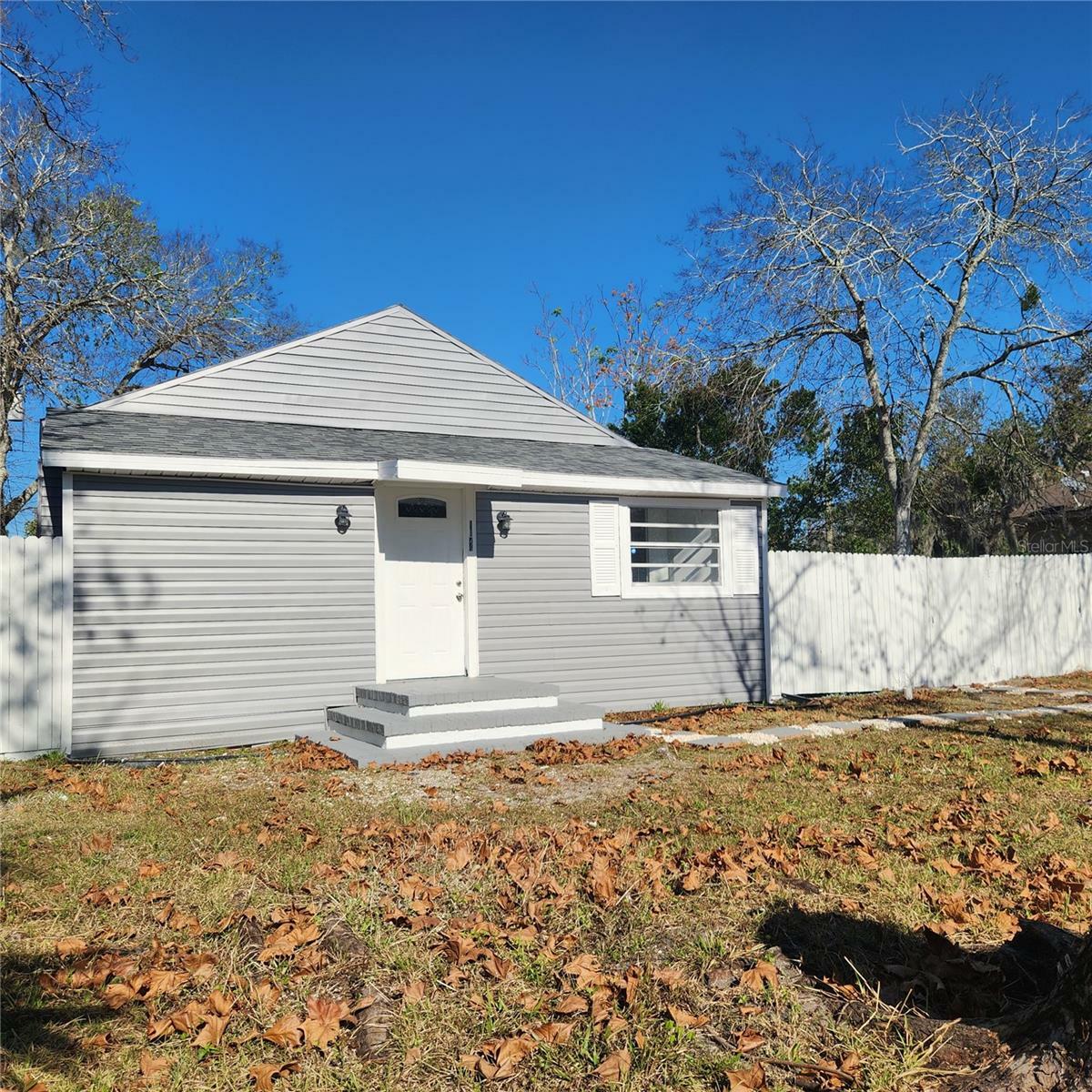 1174 Bryn Mawr Drive  Daytona Beach FL 32114 photo