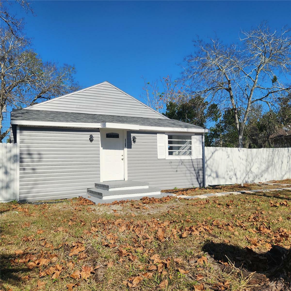 Property Photo:  1174 Bryn Mawr Drive  FL 32114 