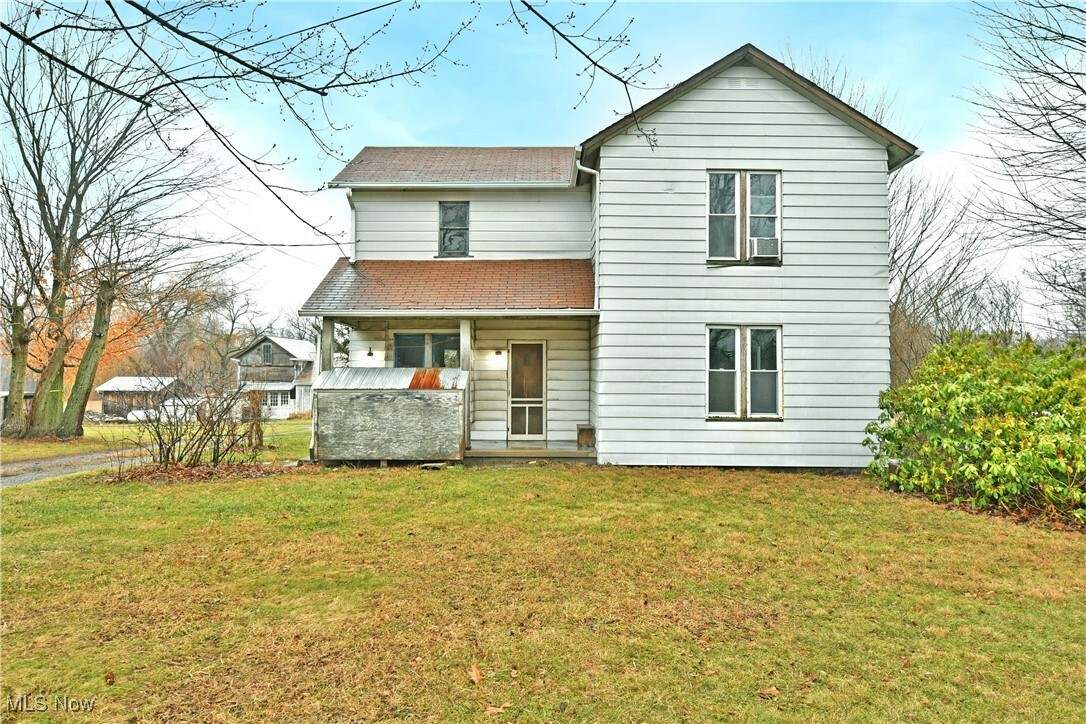 Property Photo:  40724 Crestview Road  OH 44431 