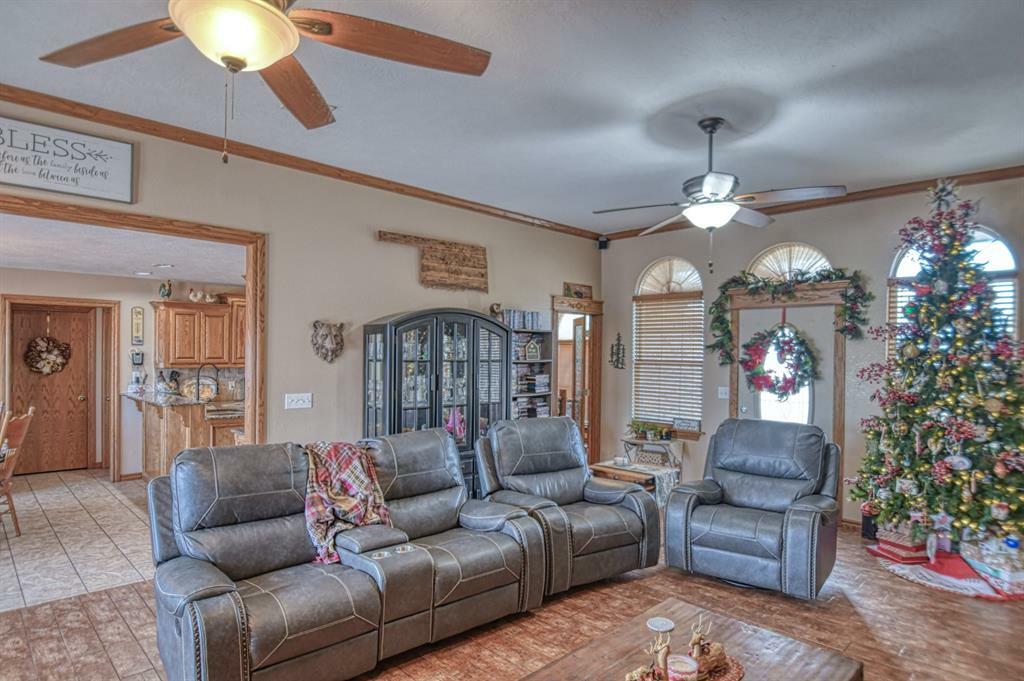 Property Photo: 2761 County Street 2940 OK 73010