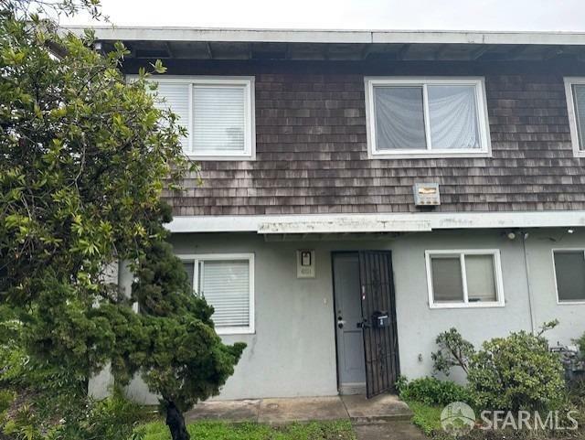 Property Photo:  601 La Salle Avenue  CA 94124 