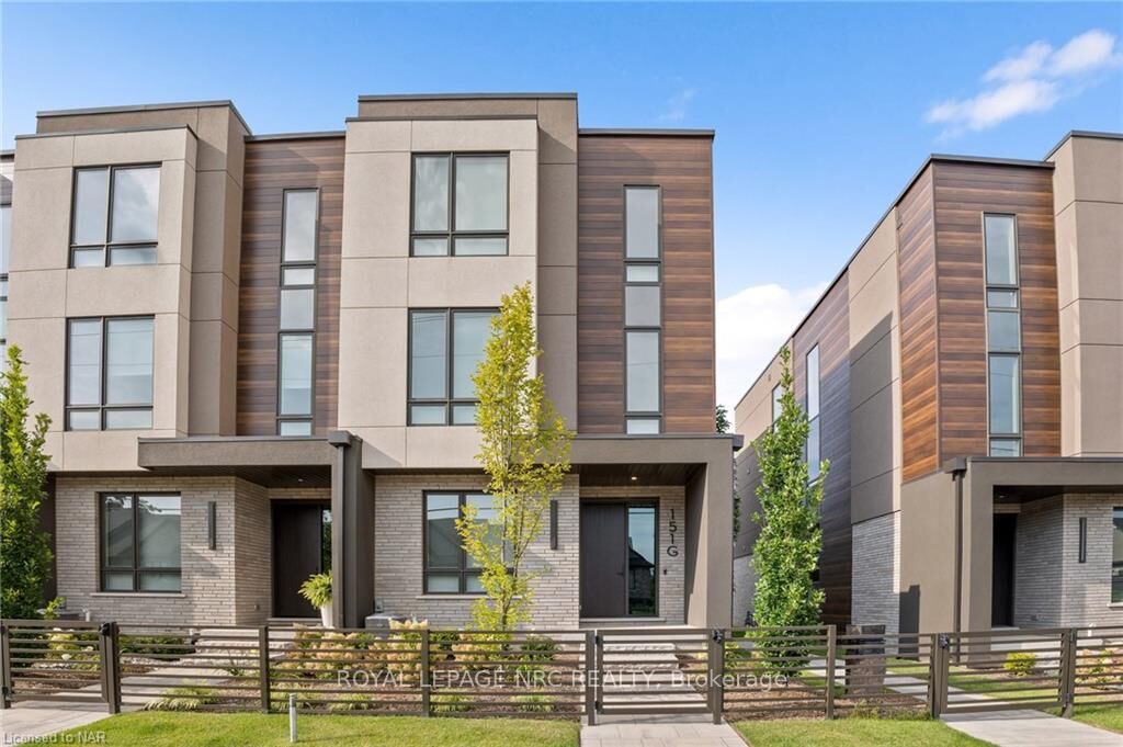 Property Photo: 151 G Port Robinson Road ON L0S 1E0
