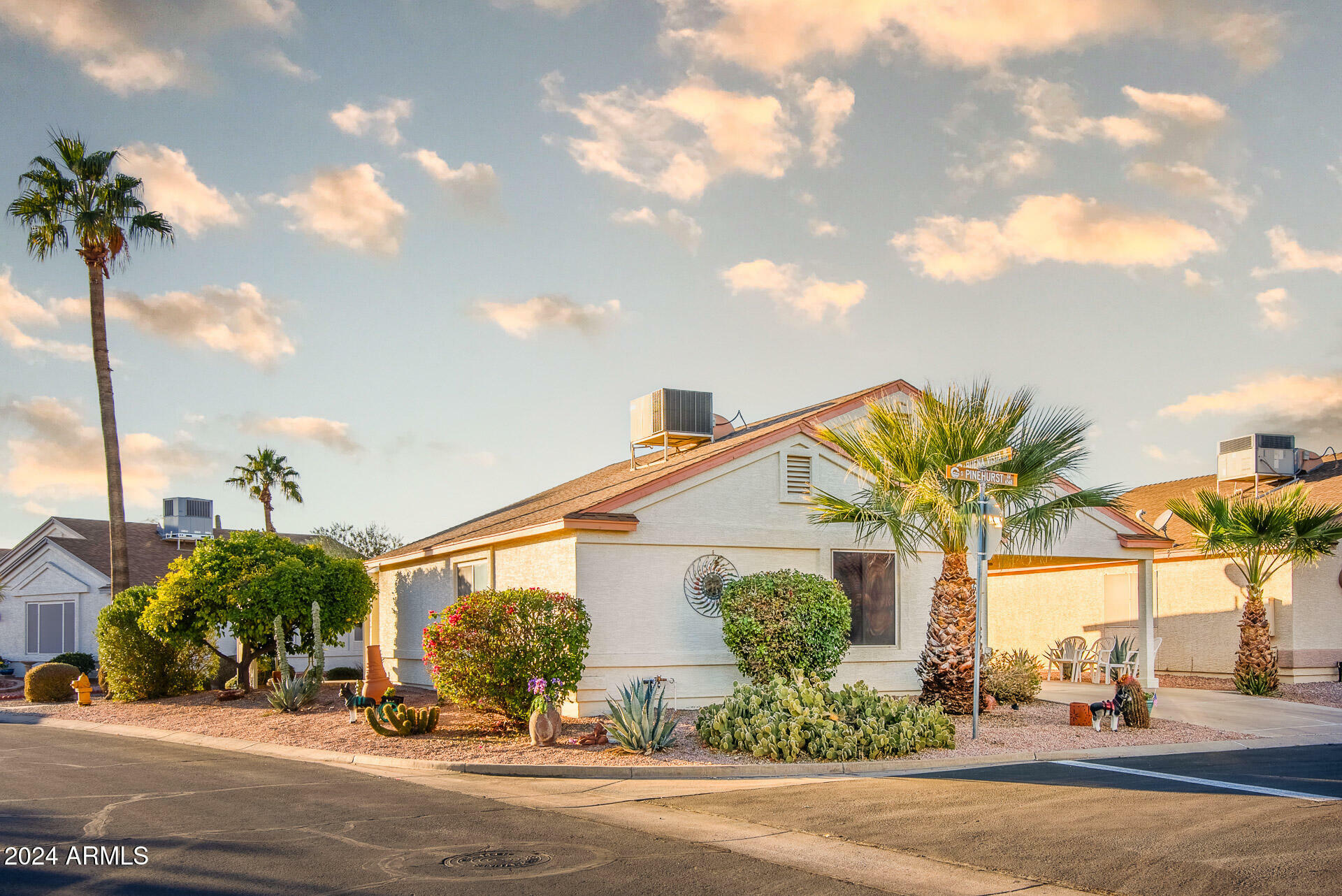 Property Photo: 6560 S Pinehurst Drive AZ 85249