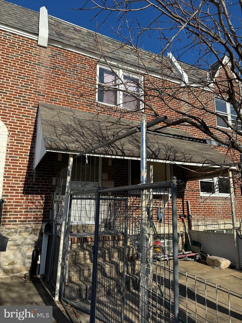 Property Photo:  2113 Tyson Avenue  PA 19149 