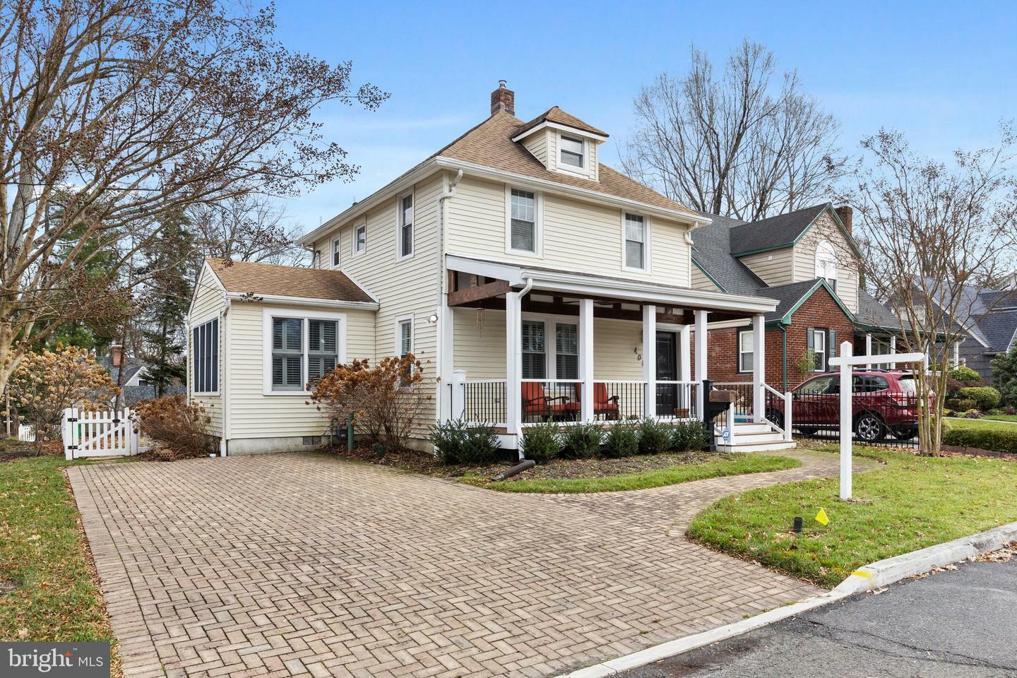 Property Photo:  401 Spruce Street  NJ 08033 