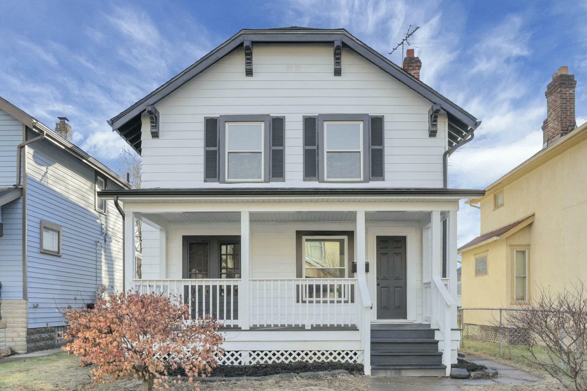 Property Photo:  167 E Hinman Avenue  OH 43207 