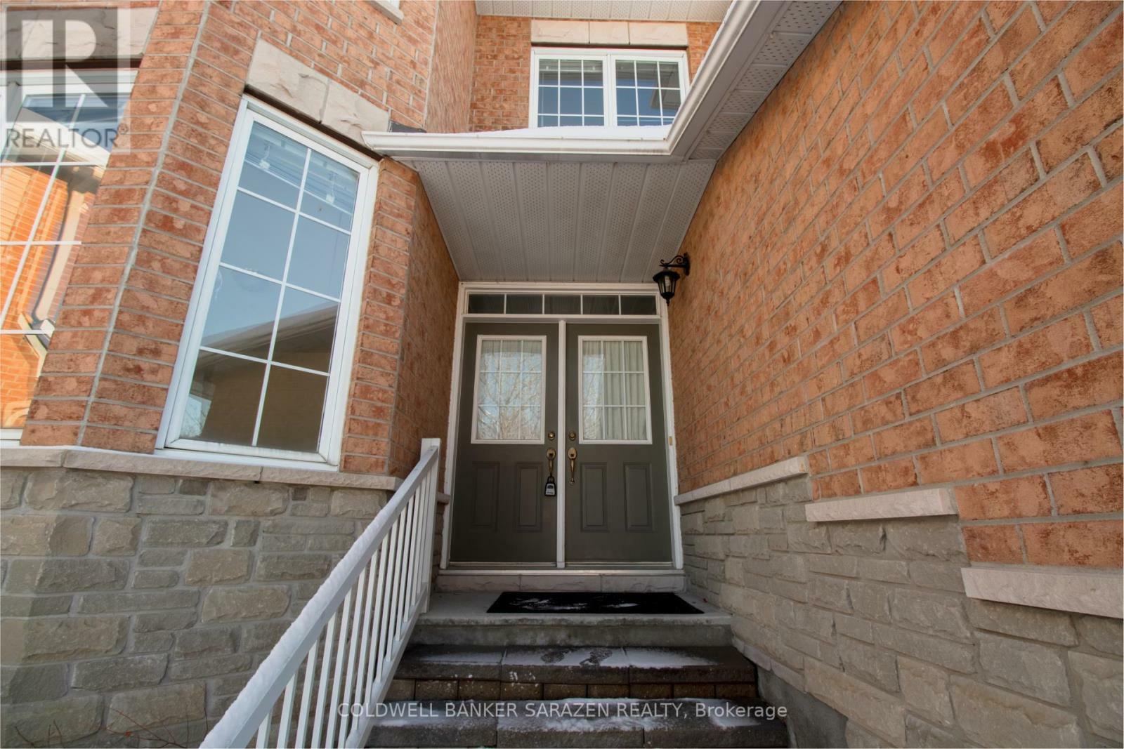 Property Photo:  2939 Sable Ridge Drive  ON K1T 3X2 