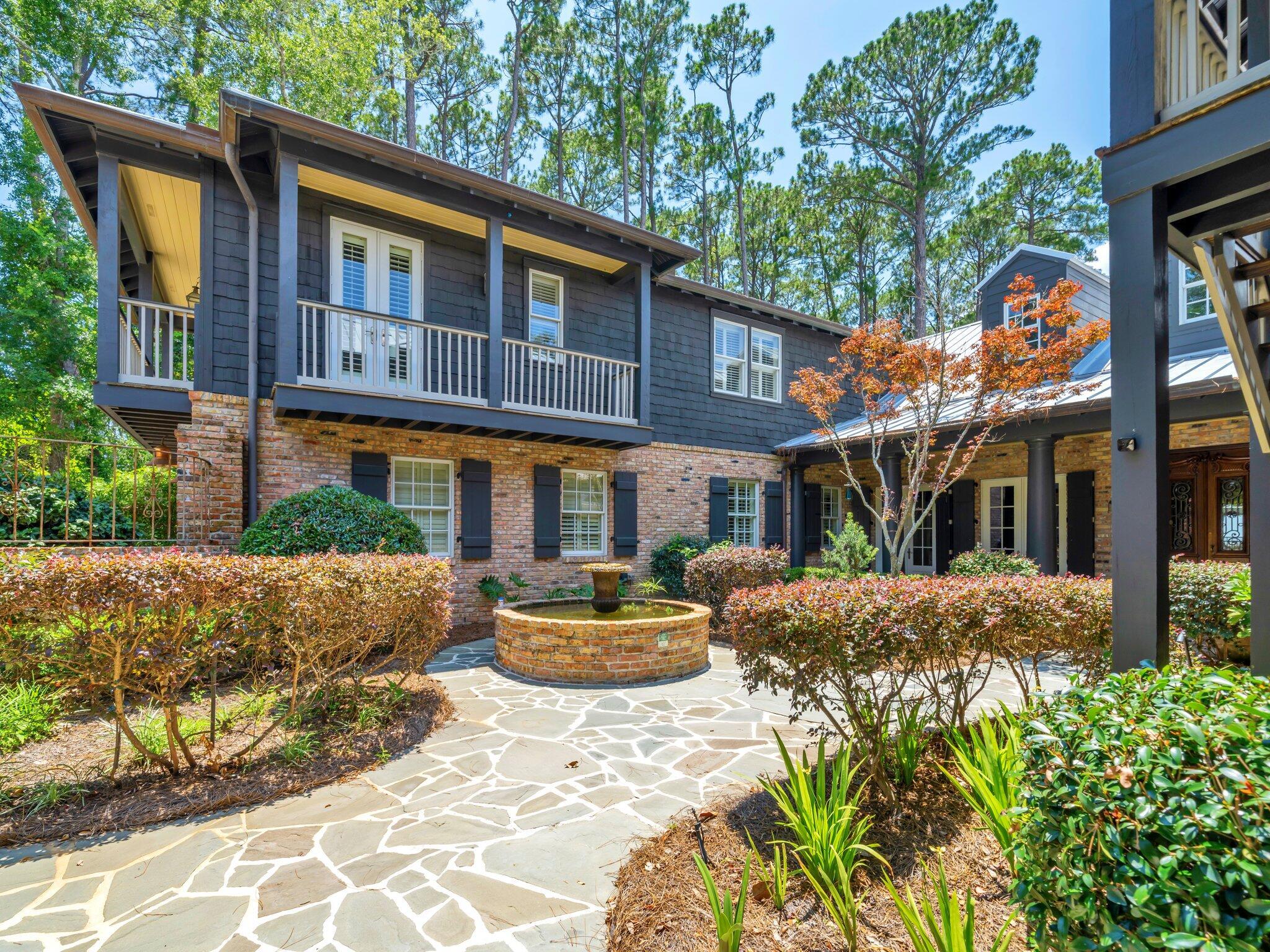 Property Photo: 389 Driftwood Point Road FL 32459