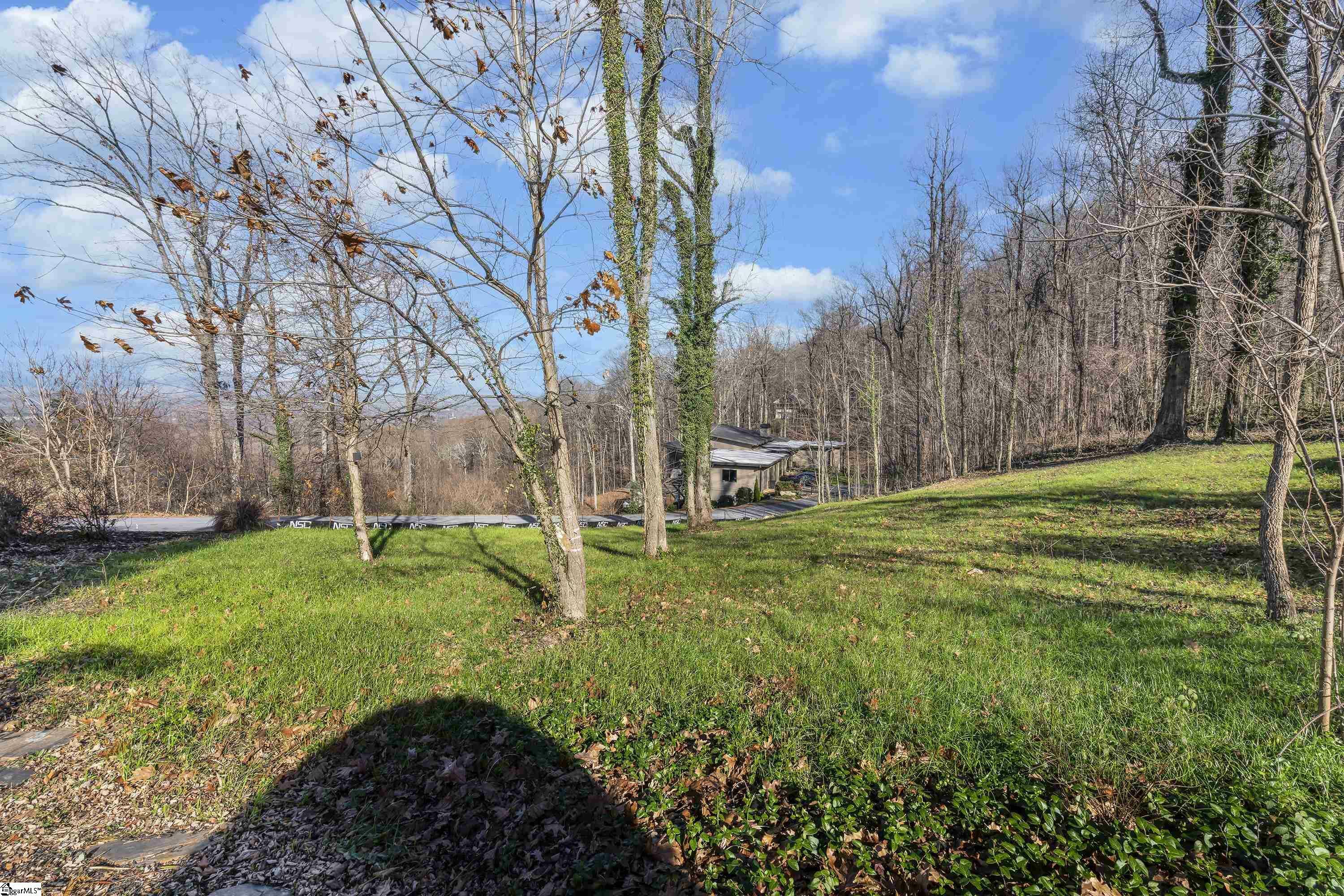 Property Photo:  102 Greenedge Lane  SC 29609 