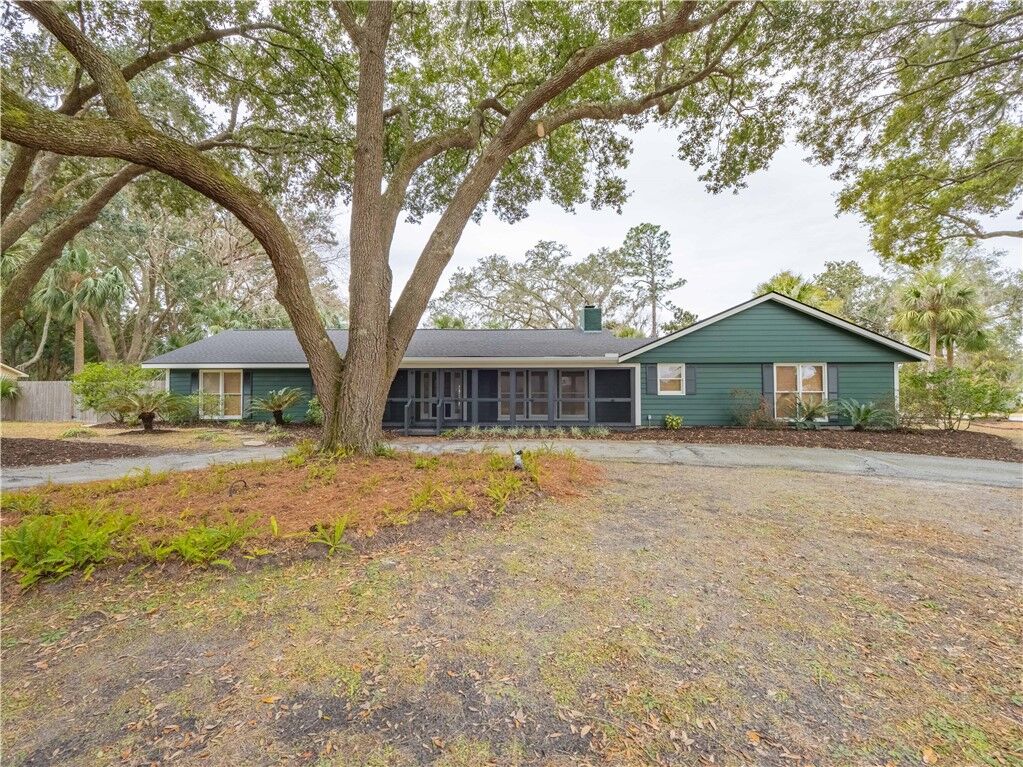 Property Photo:  101 Thornhill Drive  GA 31525 