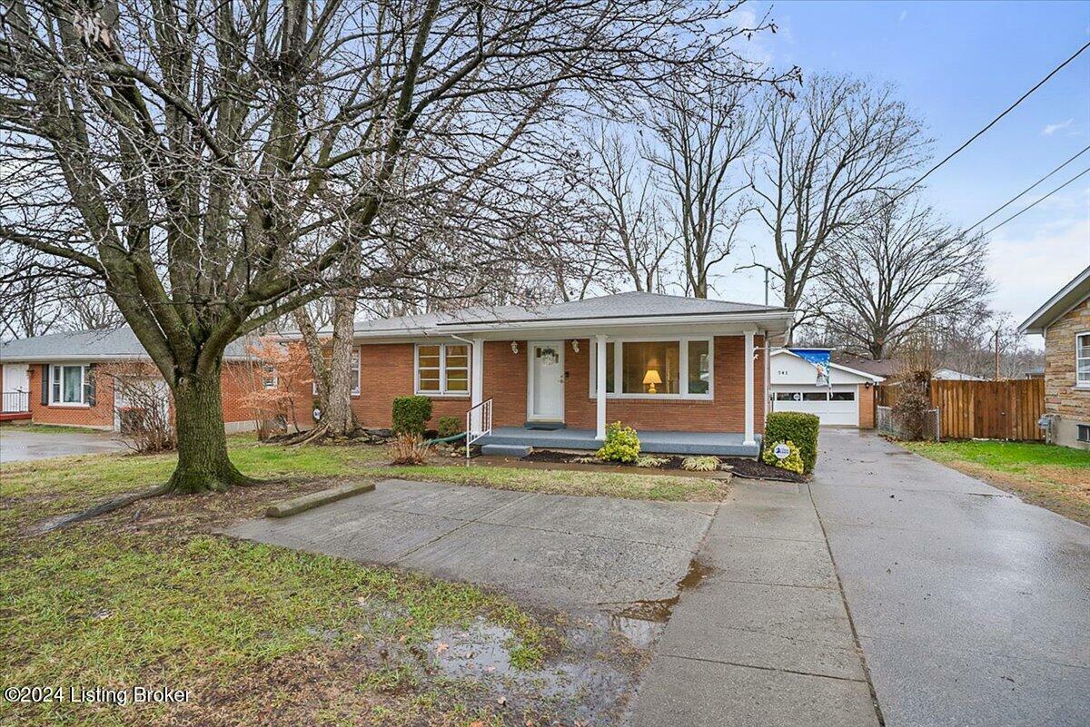 Property Photo:  741 Gagel Ave  KY 40216 