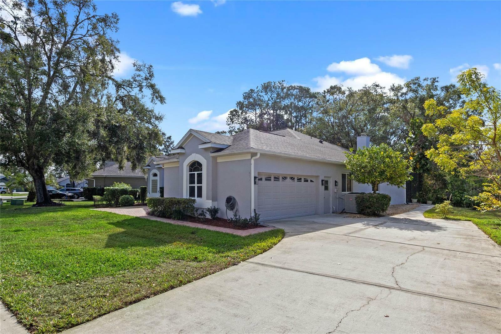 Property Photo: 571 Masalo Place FL 32746