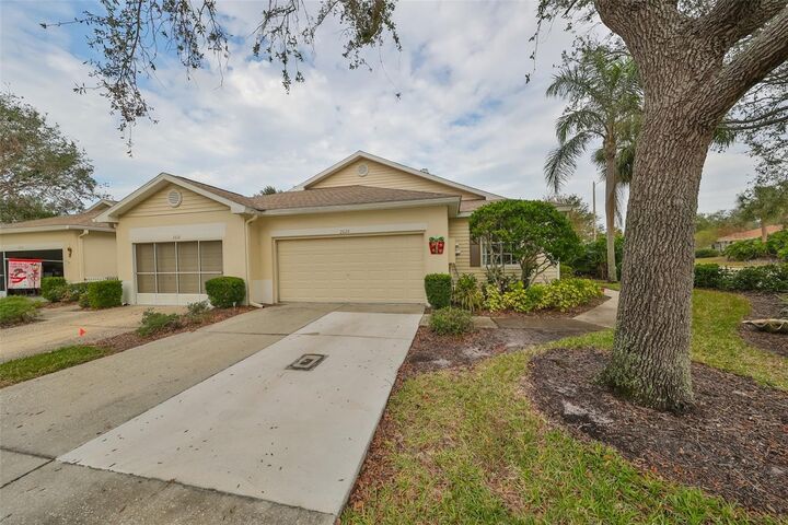 2620 Newcomb Court  Sun City Center FL 33573 photo