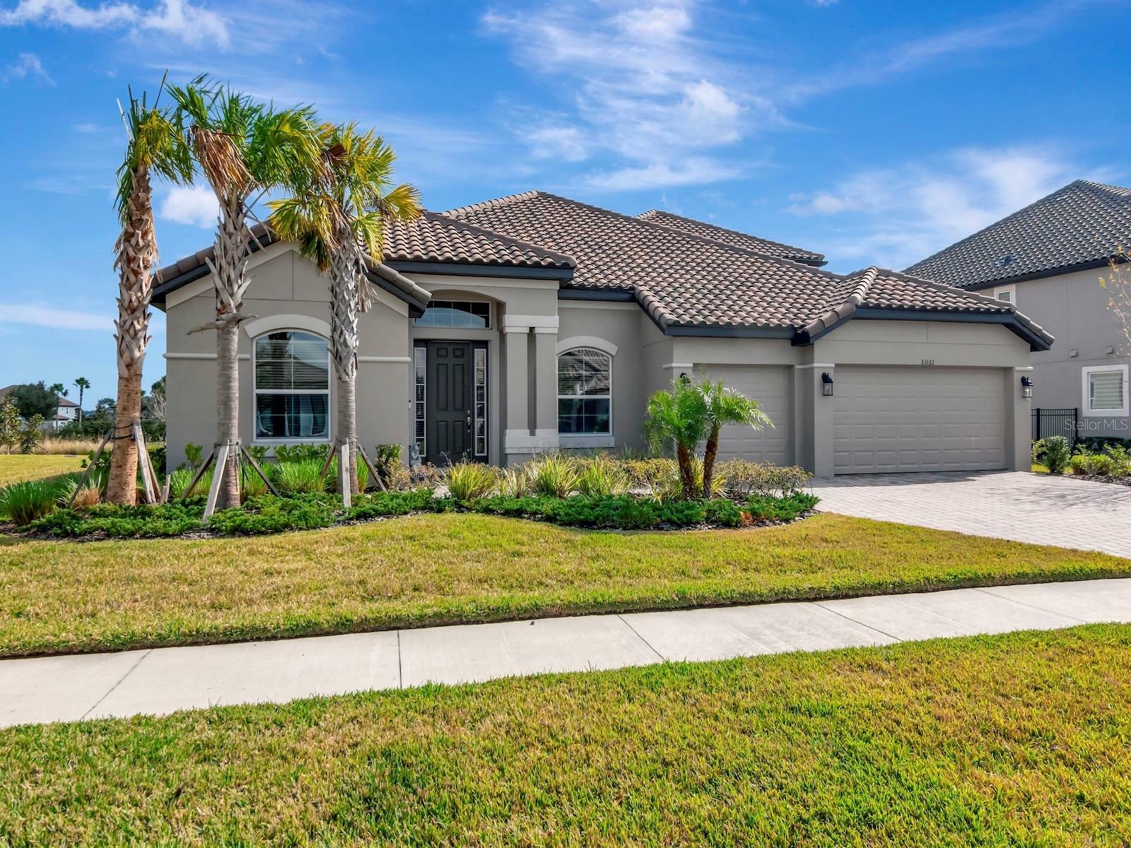 Property Photo:  33161 Kateland Drive  FL 33545 