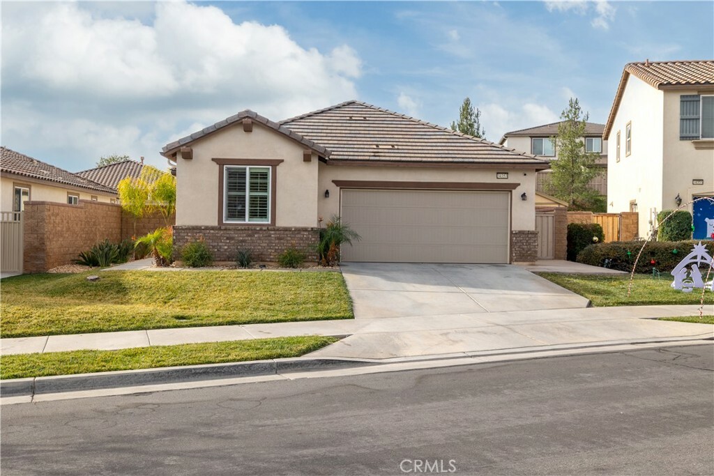 Property Photo:  34353 Gilia Court  CA 92532 