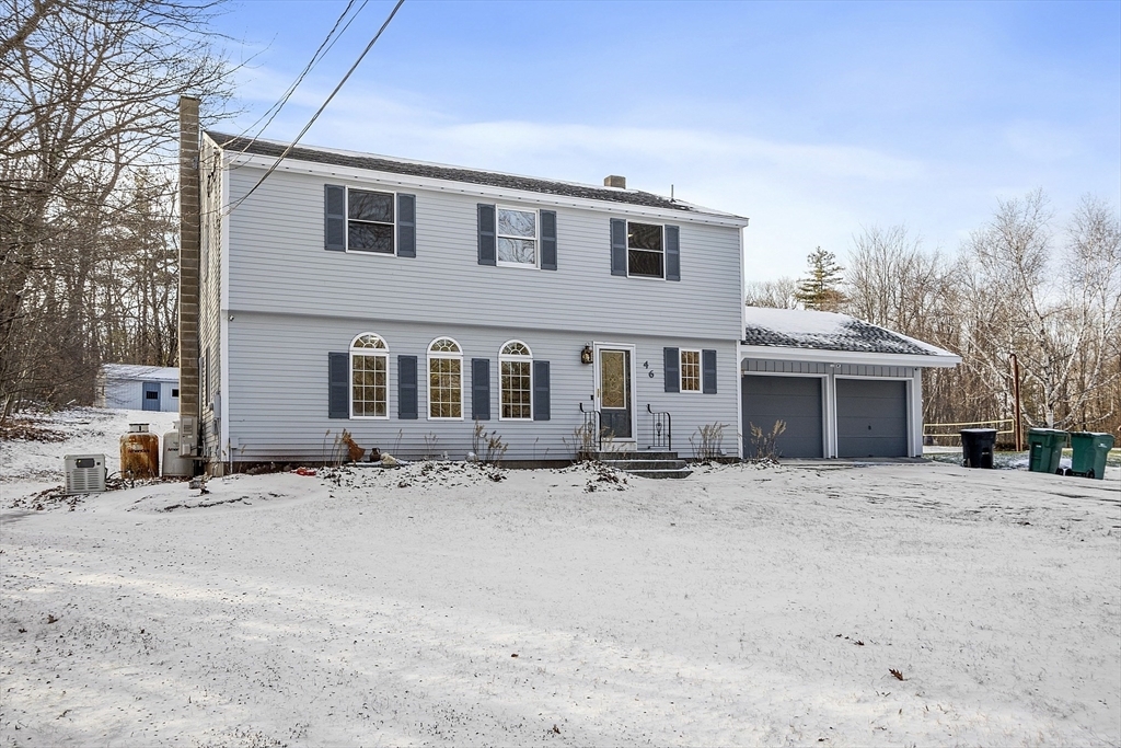 Property Photo:  46 Oakmont Ave  MA 01473 