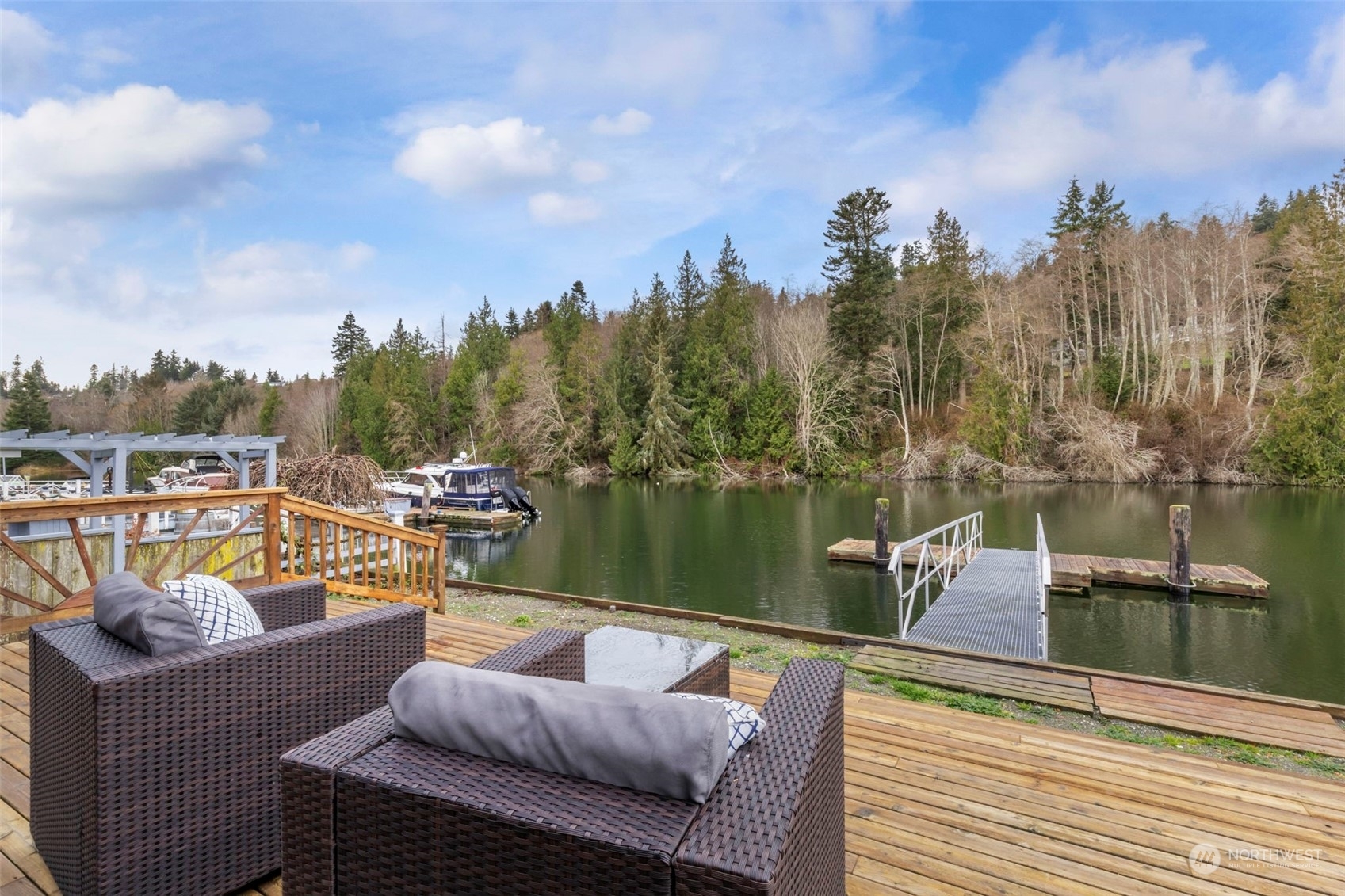 Property Photo:  241 N Beach Drive  WA 98365 