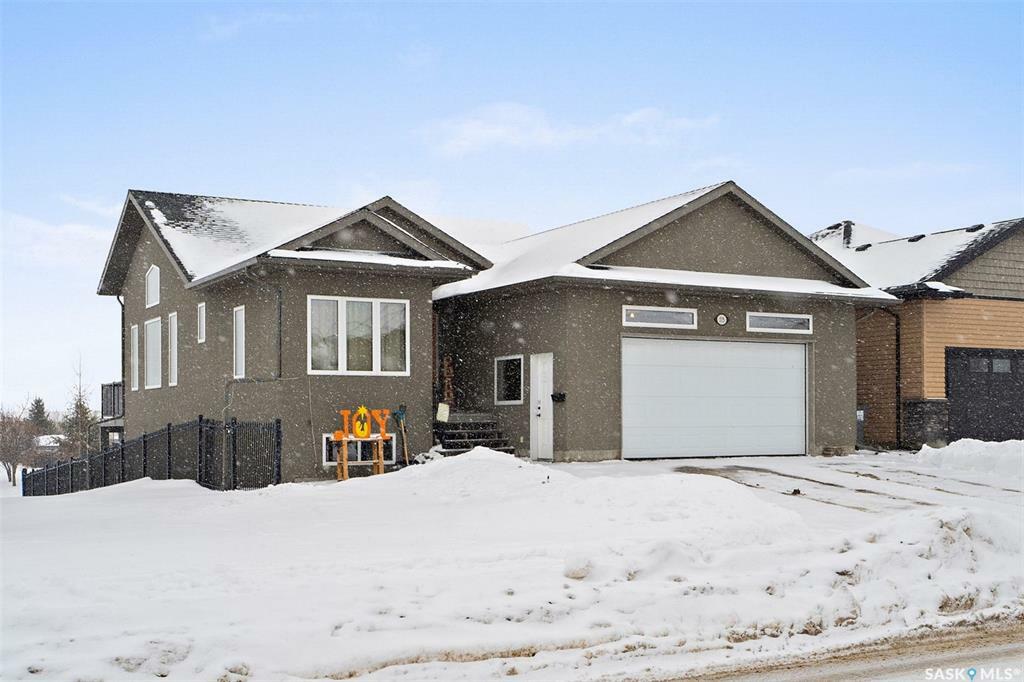 115 West Hampton Boulevard  Saskatoon SK S7R 0B7 photo