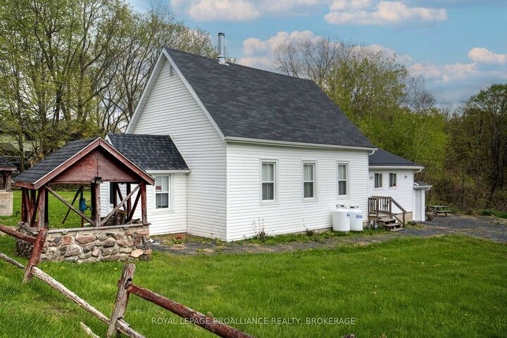 1867 Crow Lake Road — photo 1