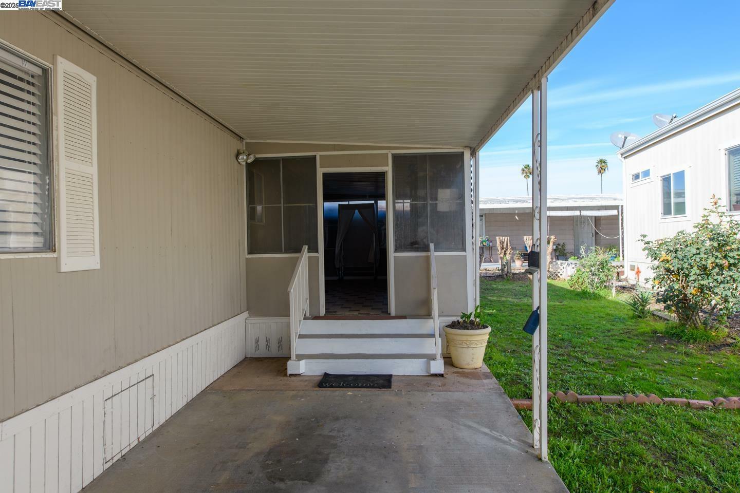 Property Photo:  63 Palm Drive  CA 94587 