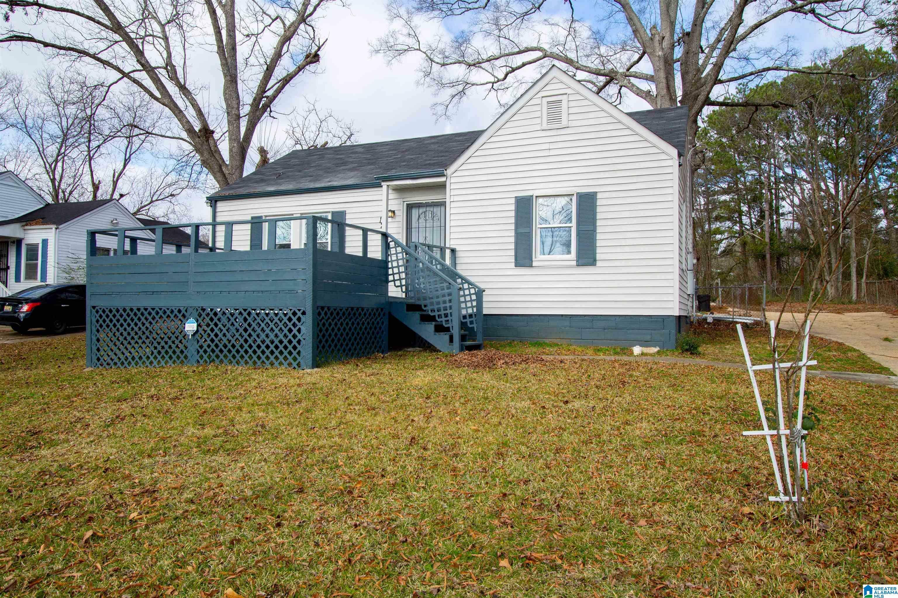 Property Photo:  1224 Pineview Road  AL 35228 