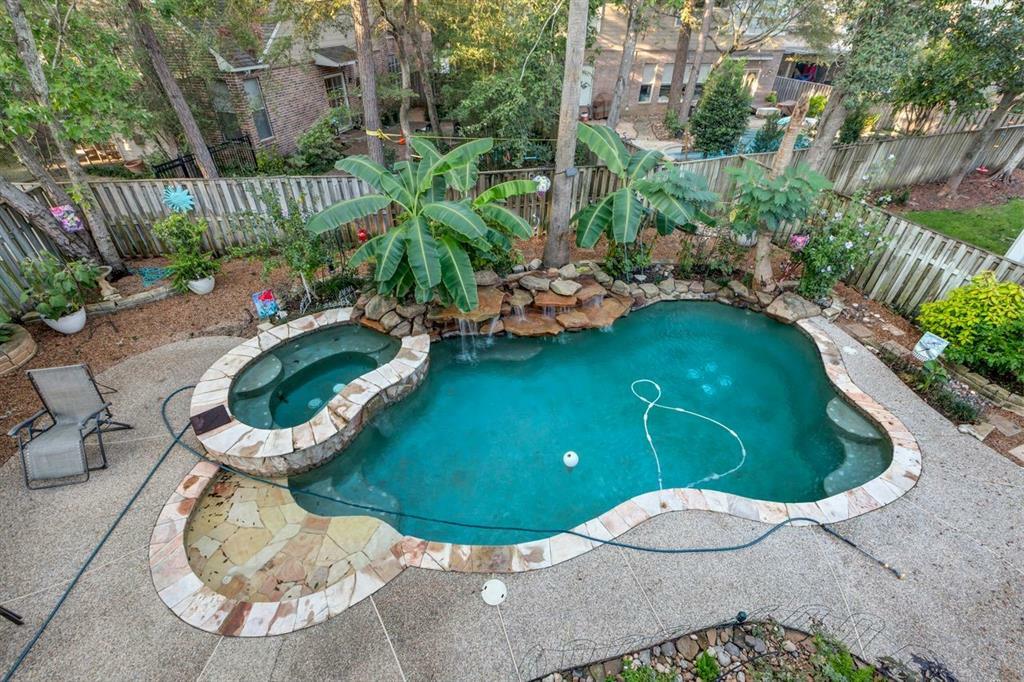 Property Photo:  54 S Bethany Bend Circle  TX 77382 