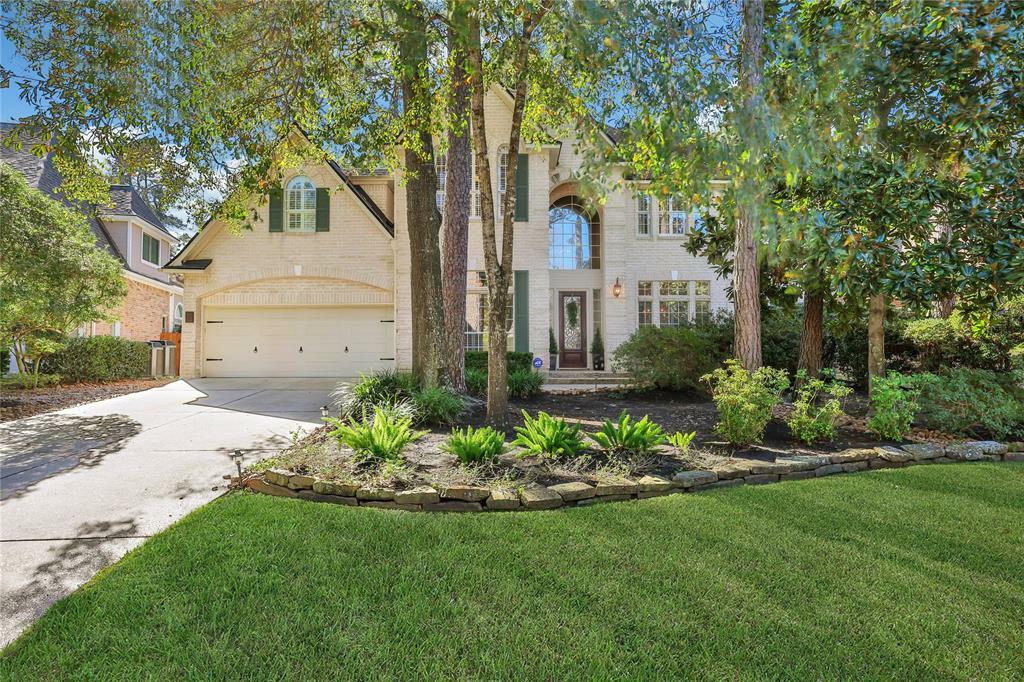 Property Photo: 76 S Flagstone Path Circle TX 77381