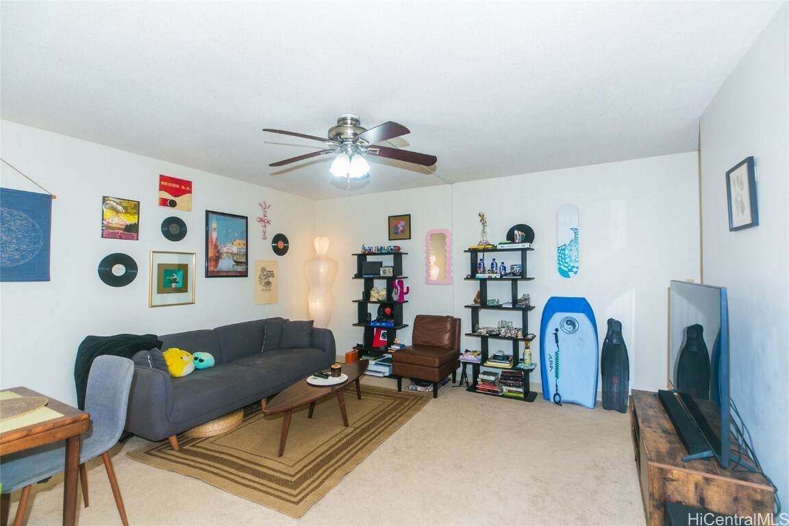 Property Photo:  1330 Wilder Avenue 212  HI 96822 