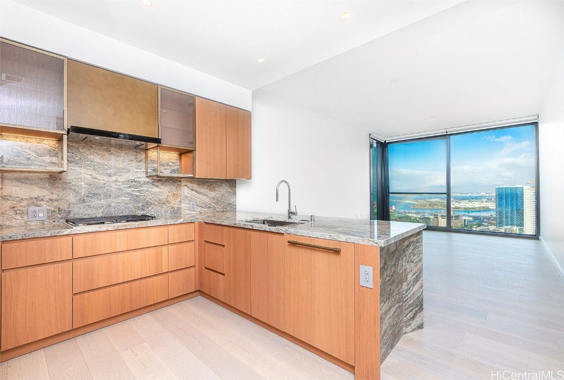 Property Photo:  1100 Ala Moana Boulevard Ph3807  HI 96814 