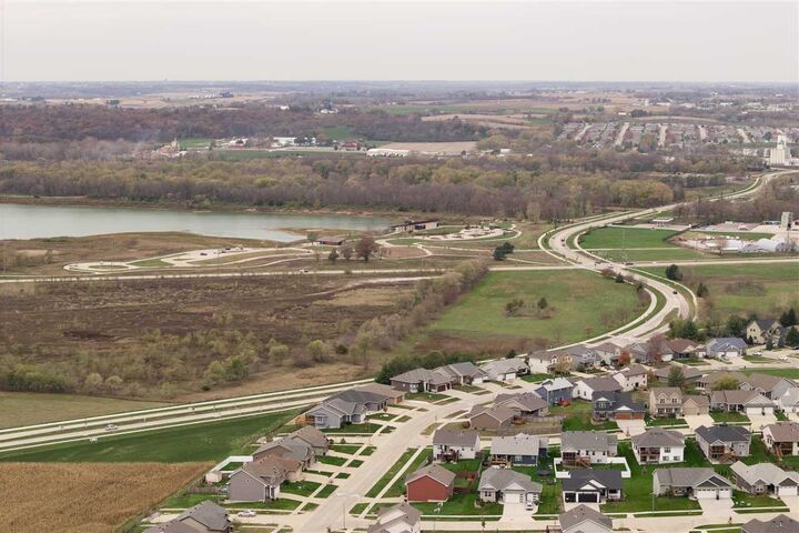Property Photo: 2320 Whispering Meadow Dr IA 52240