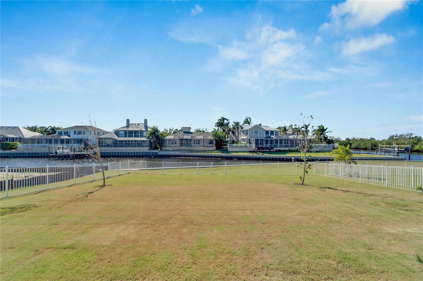 Property Photo: 1074 Signet Drive FL 33572
