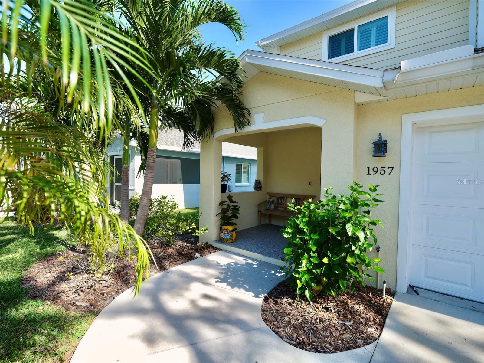 Property Photo:  1957 Whitney Oaks Boulevard  FL 33760 