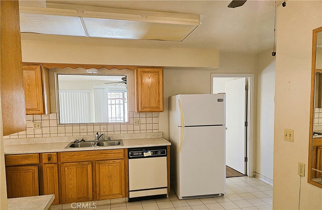 Property Photo: 25801 Sun City Boulevard CA 92586