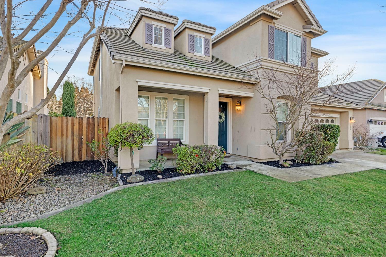 Property Photo:  2558 Campden Way  CA 95833 