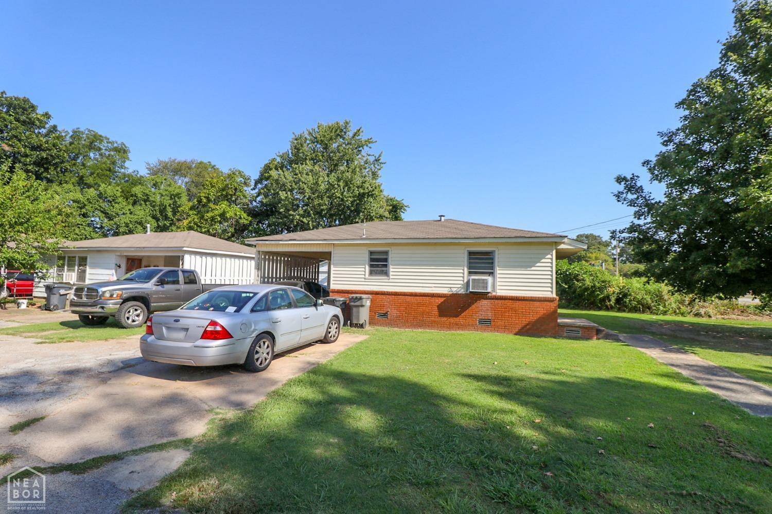 Property Photo:  801 Hester Street  AR 72401 