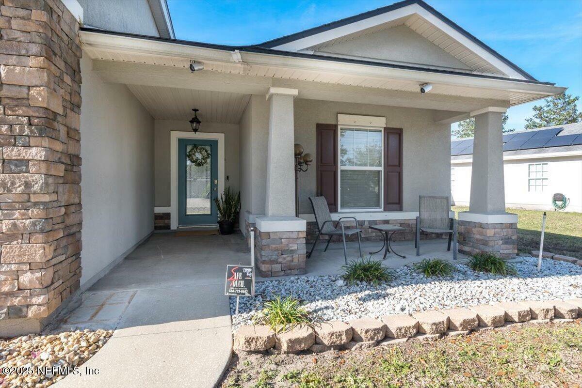 Property Photo: 50 S Twin Maple Road FL 32084