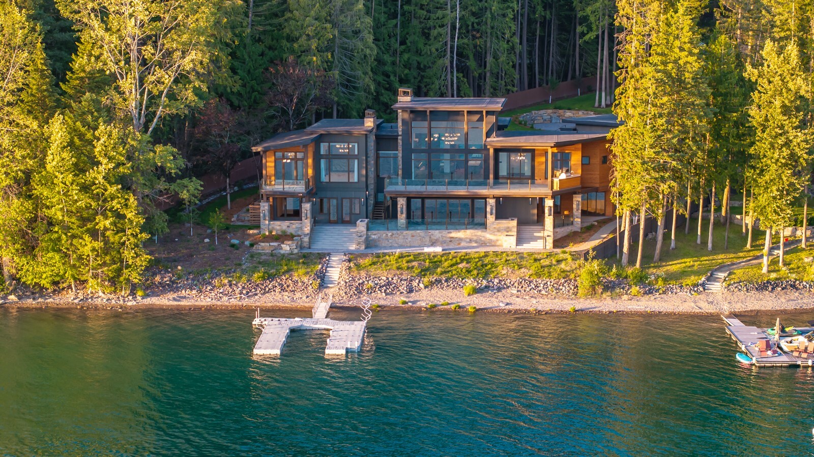 Property Photo:  36 E Lakeshore Court  MT 59937 