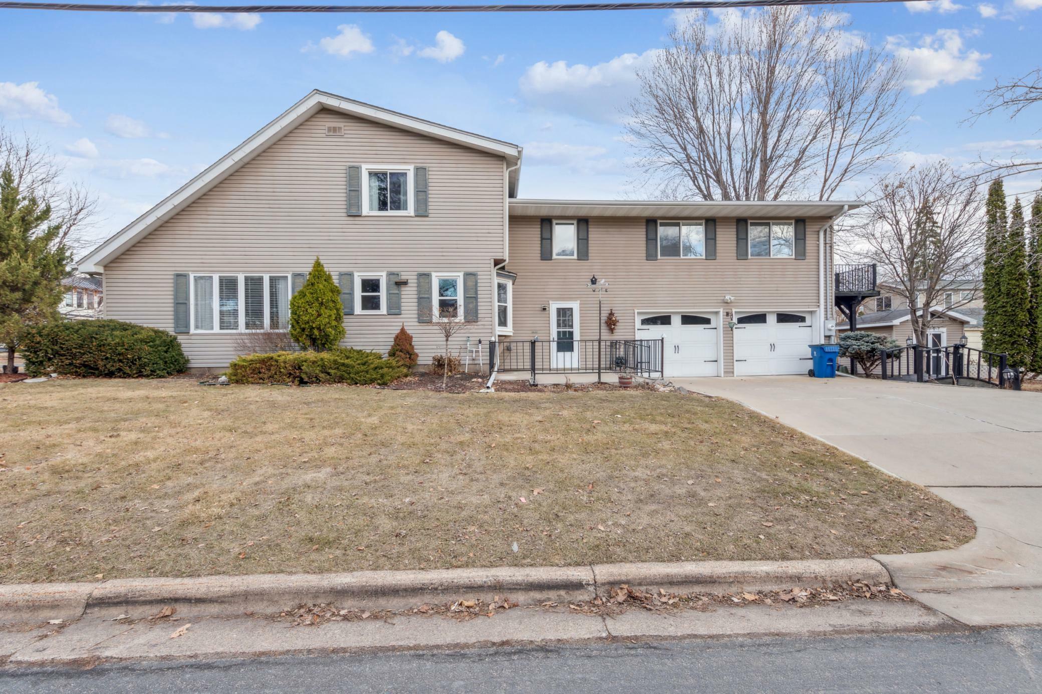 Property Photo: 5945 Kellogg Avenue MN 55424