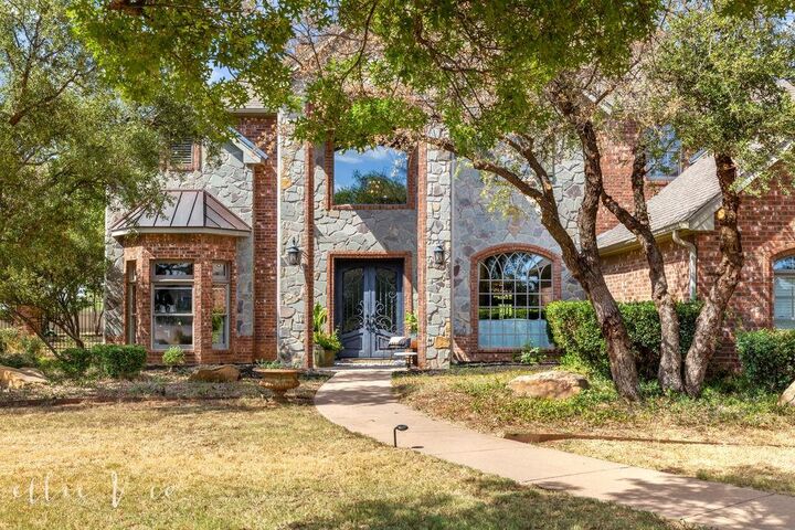 Property Photo: 5602 Wagon Wheel Avenue TX 79606
