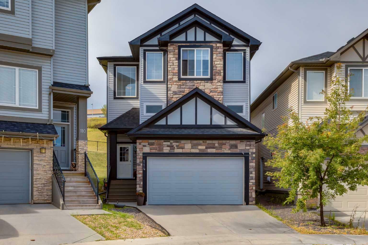 Photo de la propriété:  114 Sherwood Mount NW  AB T3R 0G5 