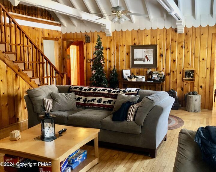 Property Photo:  14 Birchwood Road  PA 18624 