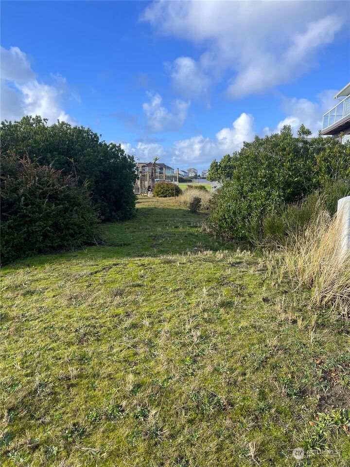 Property Photo:  1449  Diamond Head Avenue SW  WA 98569 