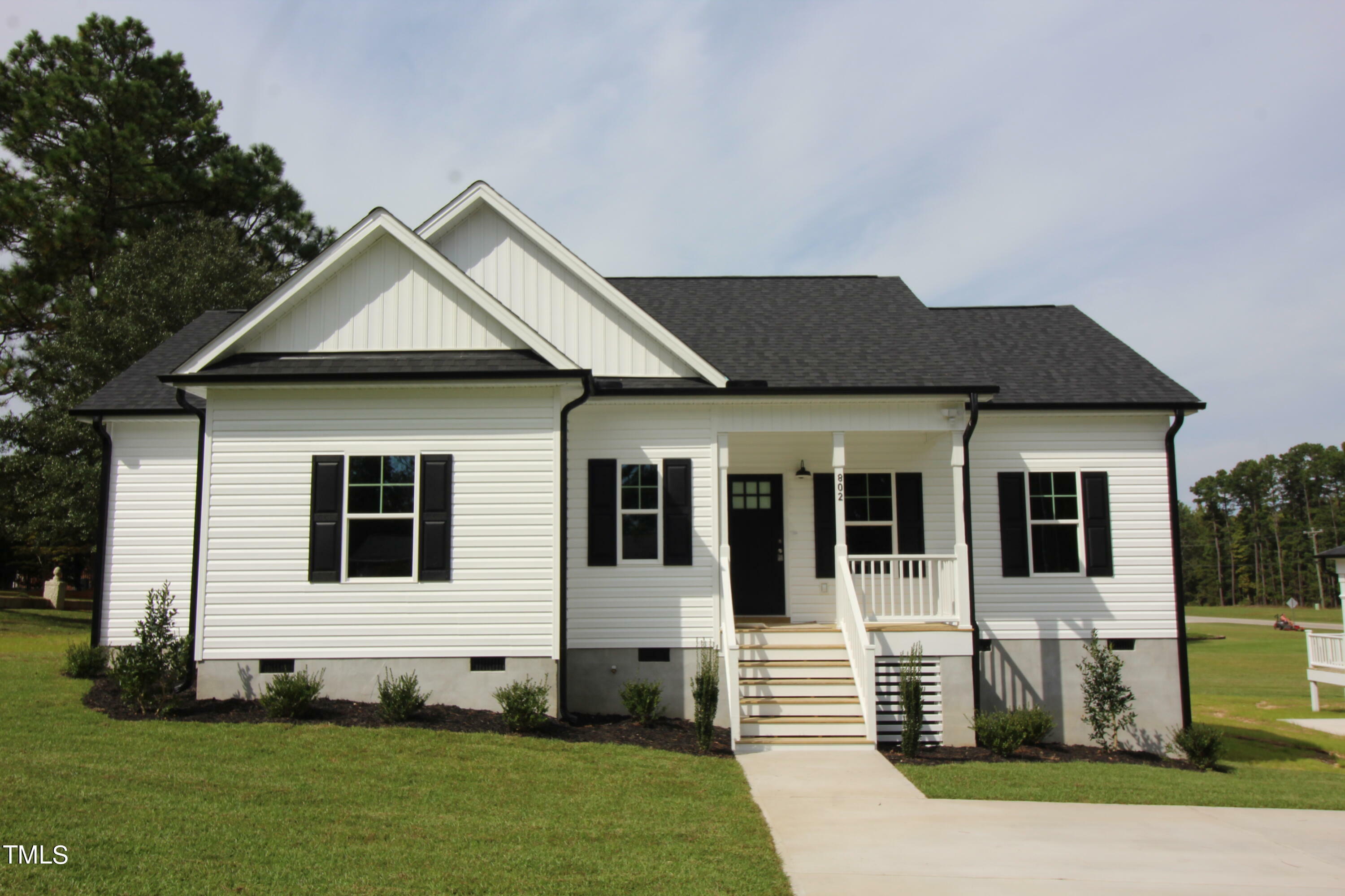 Property Photo:  802 S Parrish Street  NC 27546 