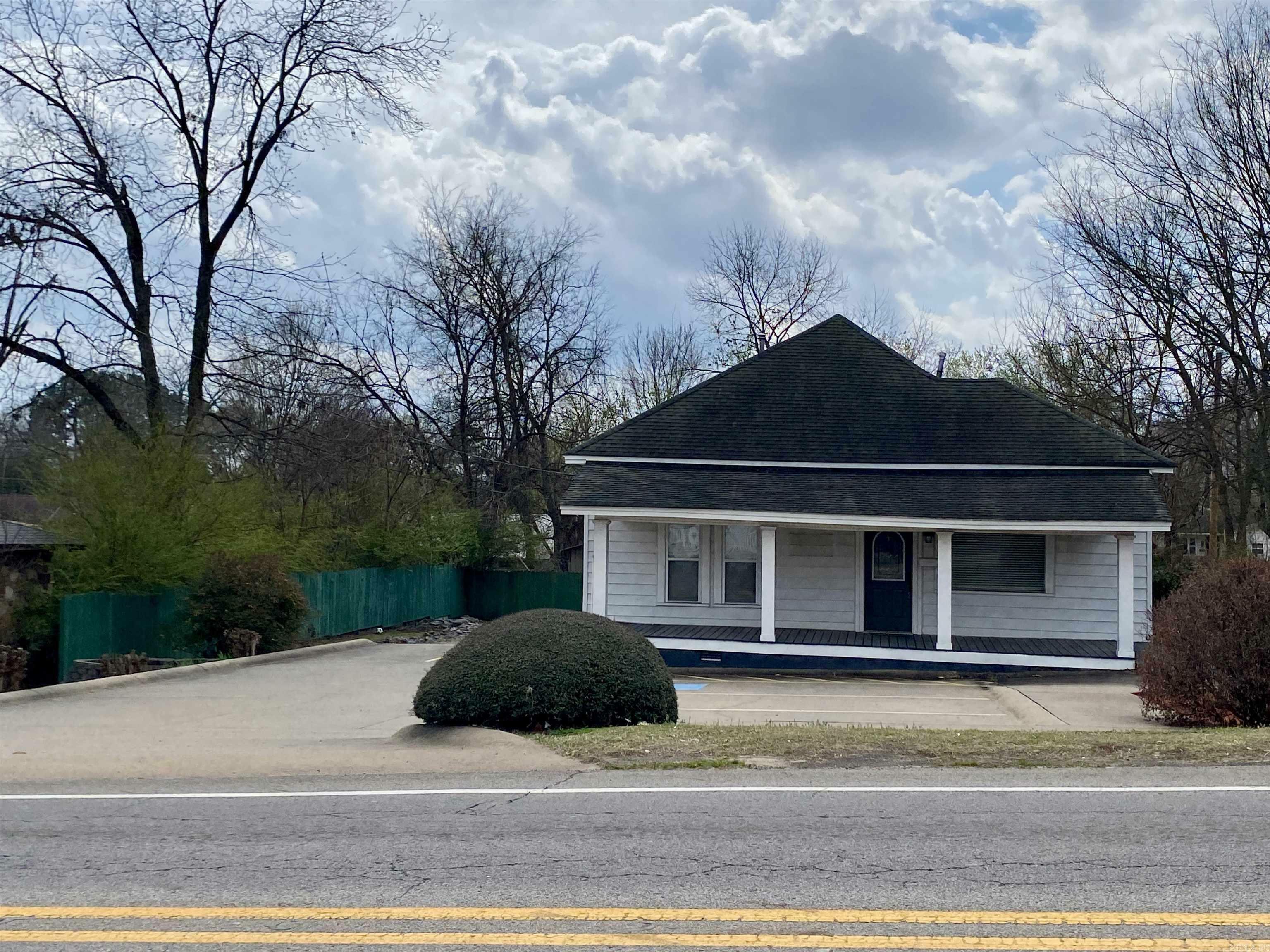 Property Photo: 1301 W Main Street AR 72830