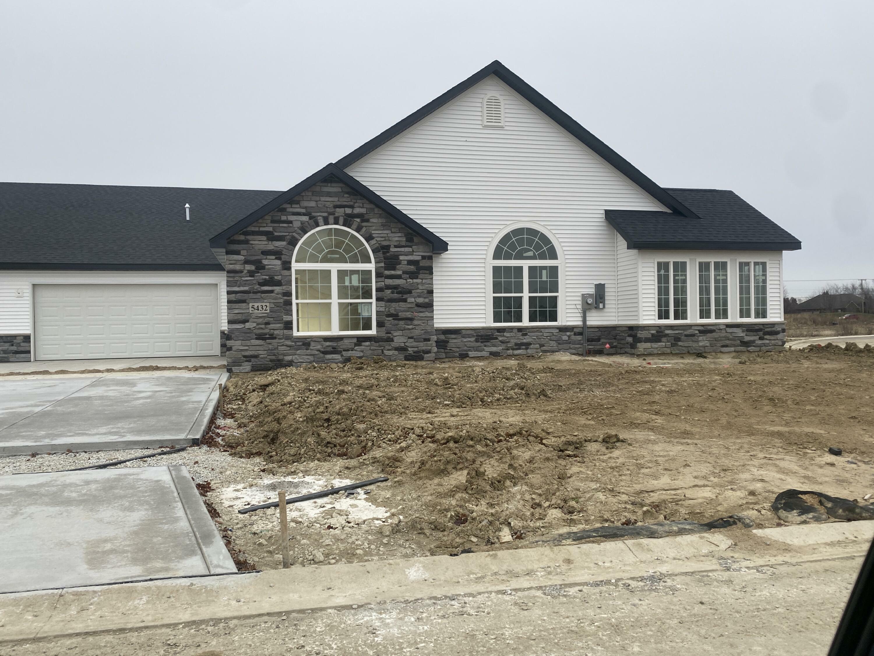 Property Photo: 5432 Fountain Drive 120D IN 46307