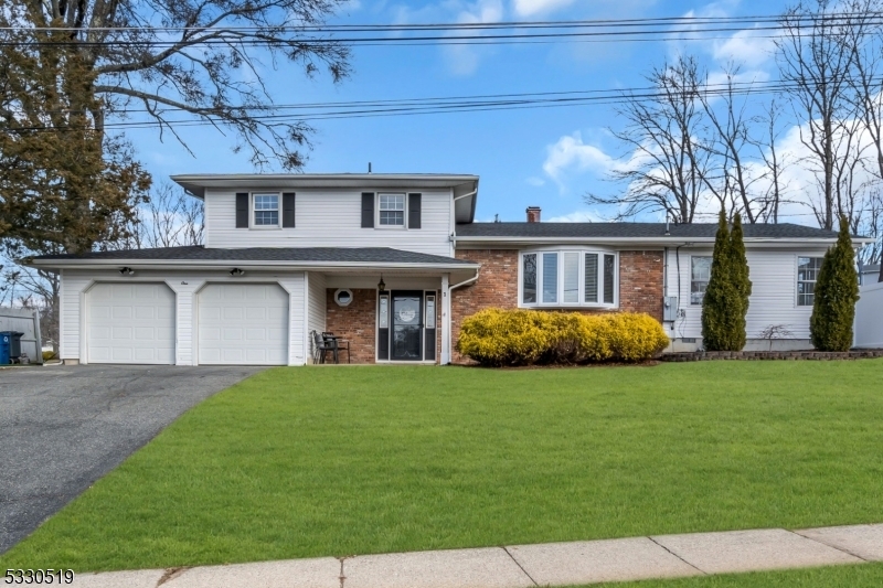 Property Photo: 1 William Ct NJ 07876